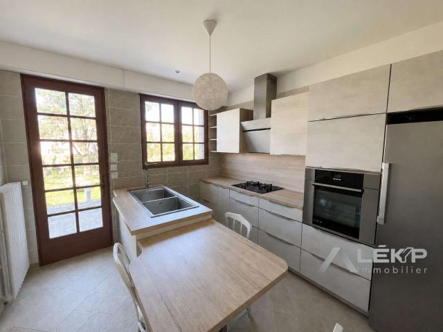 Vente maison 8 pièces La Roche Sur Yon La Grimaudière 85