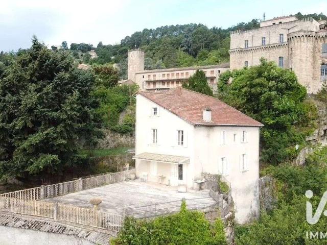 Vente maison 8 pièces Largentière 07