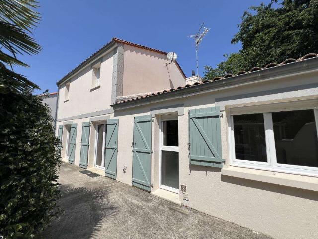 Vente maison 8 pièces Le Cellier 44