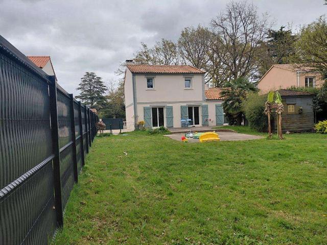 Vente maison 8 pièces Le Cellier 44