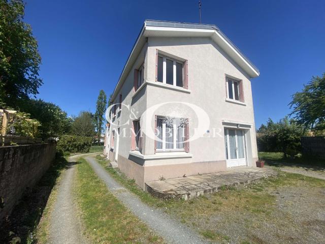 Vente maison 8 pièces Le Bignon 44