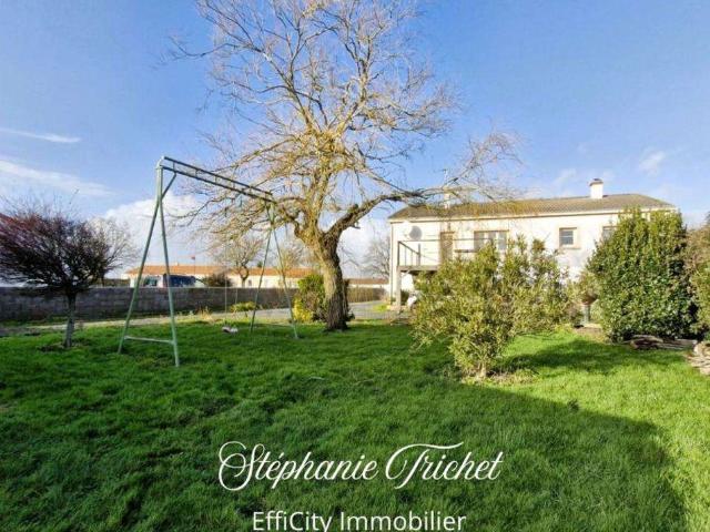 Vente maison 8 pièces Le Girouard 85