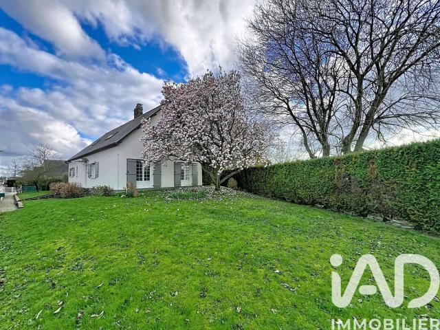 Vente maison 8 pièces Le Mesnil Esnard 76