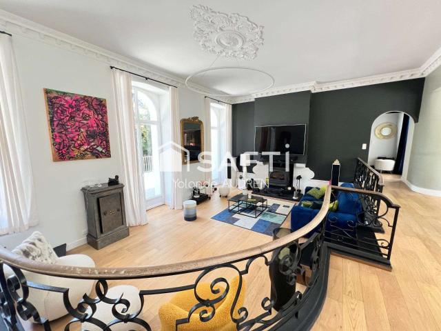 Vente maison 8 pièces Le Pellerin 44