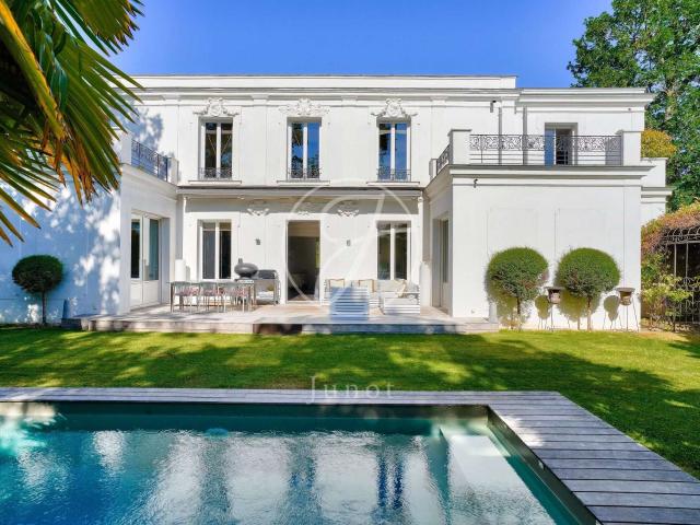 Vente maison 8 pièces Le Vésinet 78