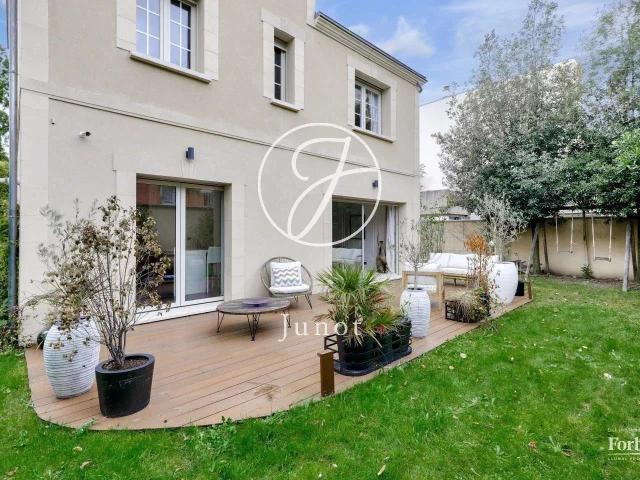 Vente maison 8 pièces Le Vésinet 78