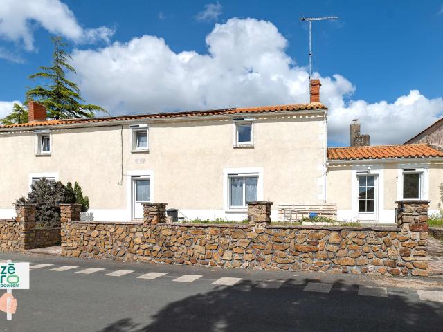 Vente maison 8 pièces Les Magnils Reigniers 85