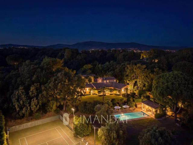Vente maison 8 pièces Mouans Sartoux 06