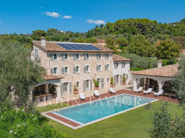 Vente maison 8 pièces Mouans Sartoux 06
