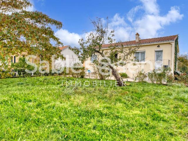Vente maison 8 pièces Mouilleron le Captif 85