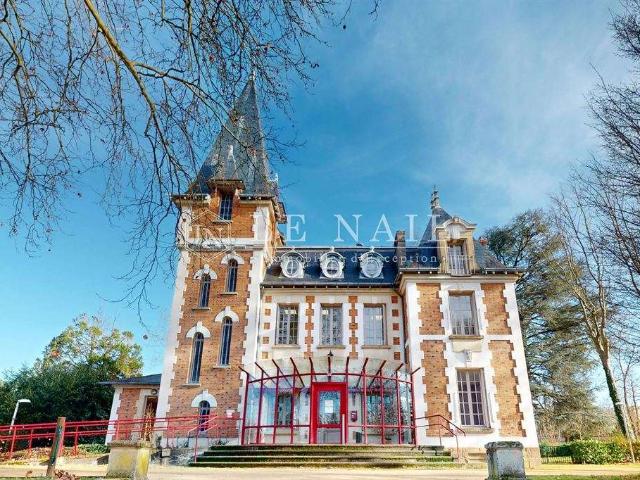 Vente maison 8 pièces Moulins 03