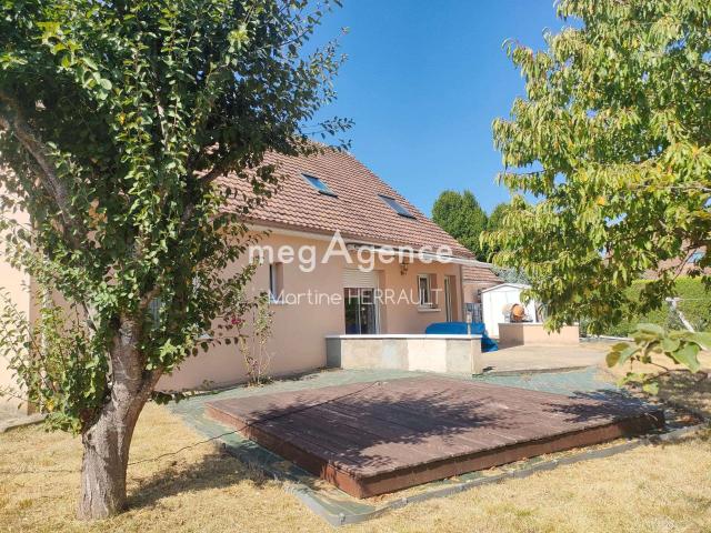 Vente maison 8 pièces Moncé en Belin 72