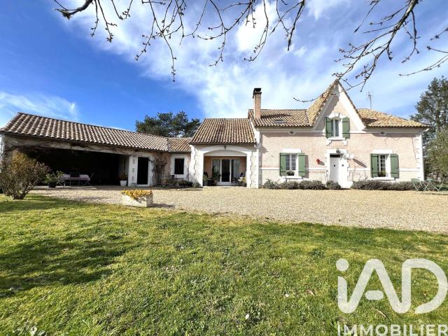 Vente maison 8 pièces Montpon Ménestérol 24