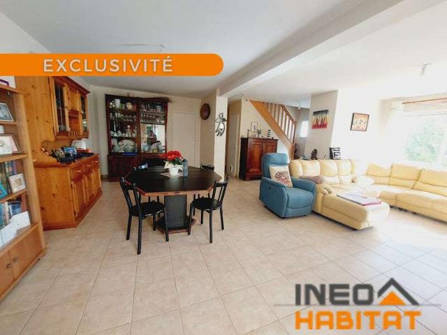 Vente maison 8 pièces Montreuil le Gast 35
