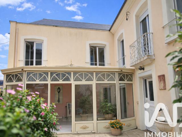 Vente maison 8 pièces Montval sur Loir 72