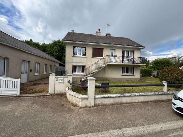 Vente maison 8 pièces Morannes sur Sarthe Daumeray 49