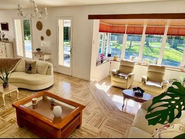 Vente maison 8 pièces Maze 49
