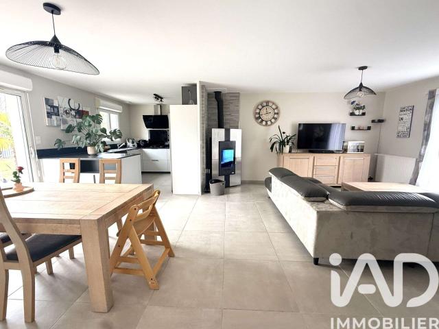 Vente maison 8 pièces Mettray 37