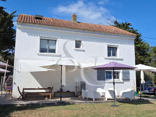 Vente maison 8 pièces Noirmoutier en l'Île 85