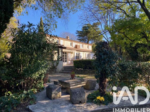 Vente maison 8 pièces Nîmes 30