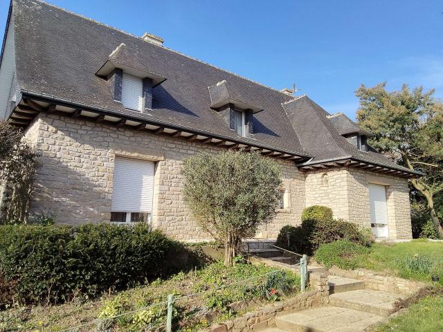 Vente maison 8 pièces Saint Aubin d'Aubigné 35