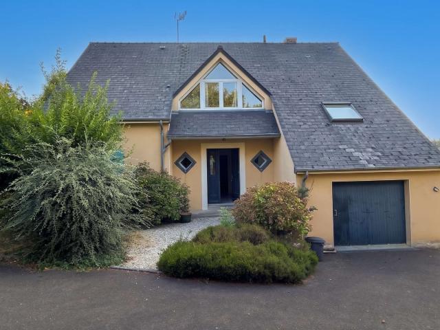 Vente maison 8 pièces Saint Berthevin 53