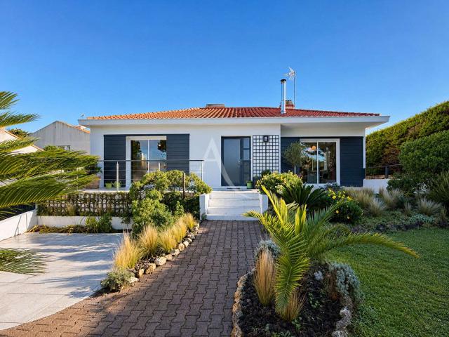 Vente maison 8 pièces Saint Gilles Croix De Vie Croix De Vie 85