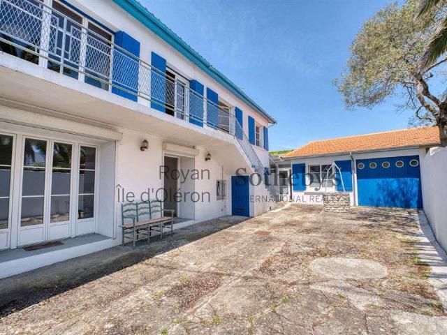 Vente maison 8 pièces Saint Denis d'Oléron 17