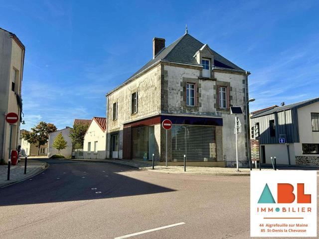Vente maison 8 pièces Saint Denis la Chevasse 85