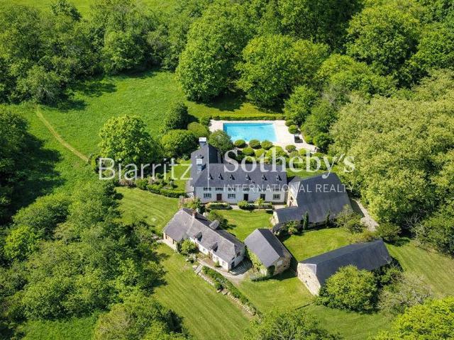 Vente maison 8 pièces Saint Faust 64