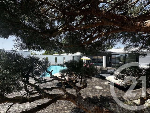 Vente maison 8 pièces Le Fenouiller 85