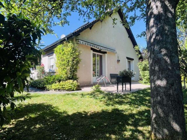 Vente maison 8 pièces Saint Julien les Villas 10