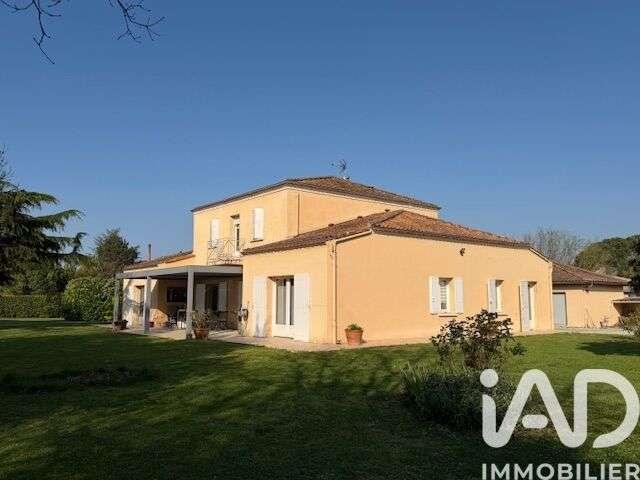 Vente maison 8 pièces Saint Seurin de Cursac 33