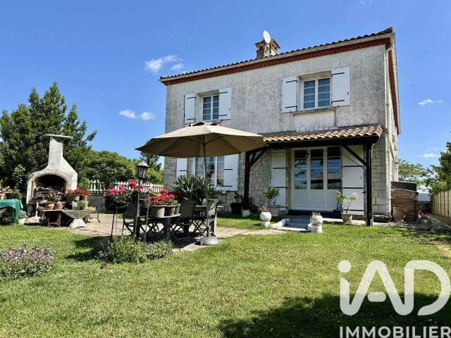 Vente maison 8 pièces Saint Sulpice de Royan 17