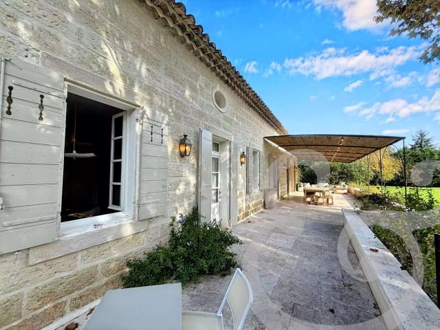 Vente maison 8 pièces Saint Rémy de Provence 13