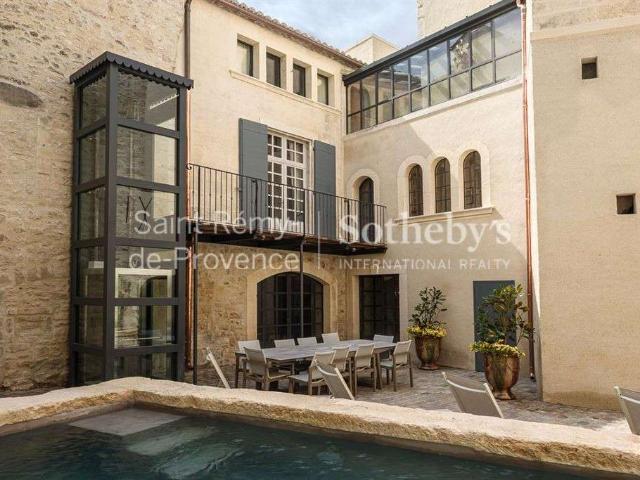 Vente maison 8 pièces Saint Rémy de Provence 13
