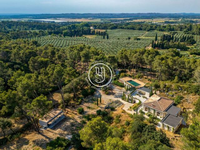 Vente maison 8 pièces Saint Rémy de Provence 13