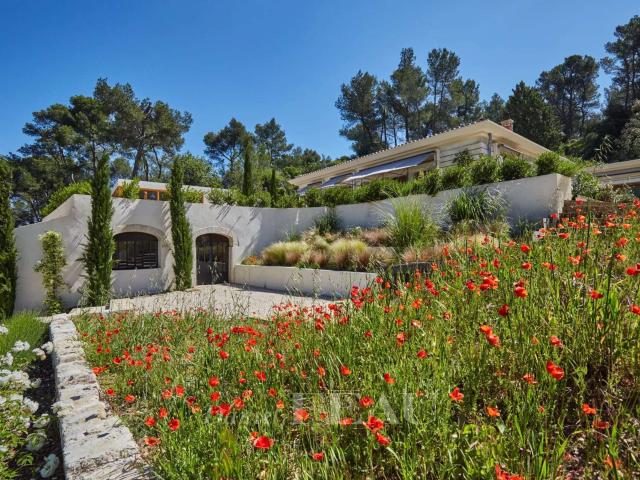 Vente maison 8 pièces Saint Rémy de Provence 13