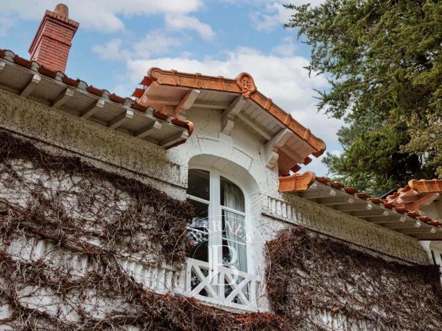 Vente maison 8 pièces Sainte Marie 44