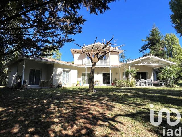 Vente maison 8 pièces Sainte Eulalie 33