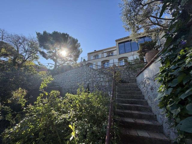 Vente maison 8 pièces Sète 34