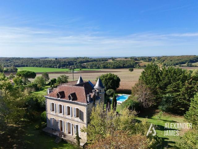 Vente maison 8 pièces Seyches 47