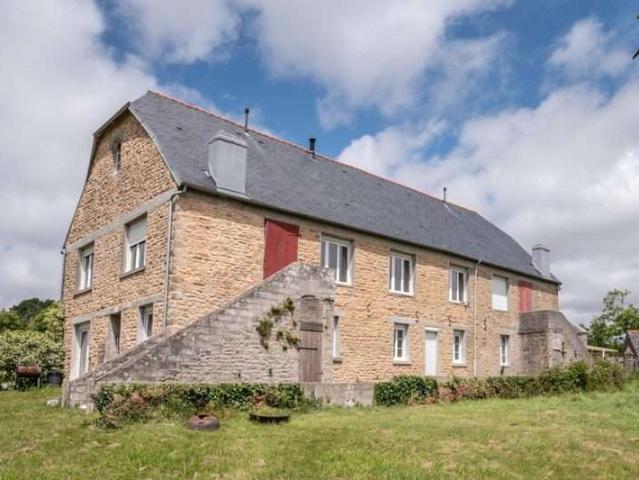 Vente maison 8 pièces Peumérit 29