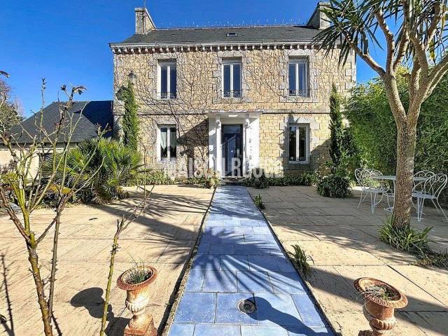 Vente maison 8 pièces Pédernec 22