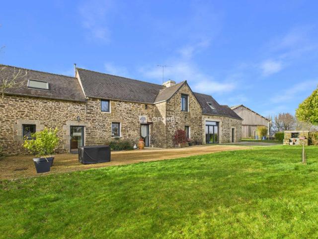 Vente maison 8 pièces Pleyben 29
