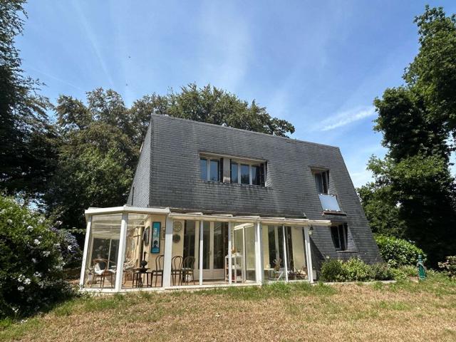 Vente maison 8 pièces Plounéventer 29