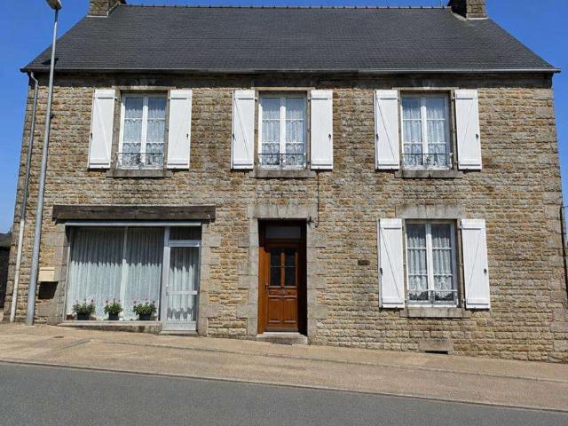 Vente maison 8 pièces Plouguenast 22