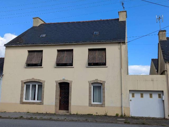 Vente maison 8 pièces Roudouallec 56