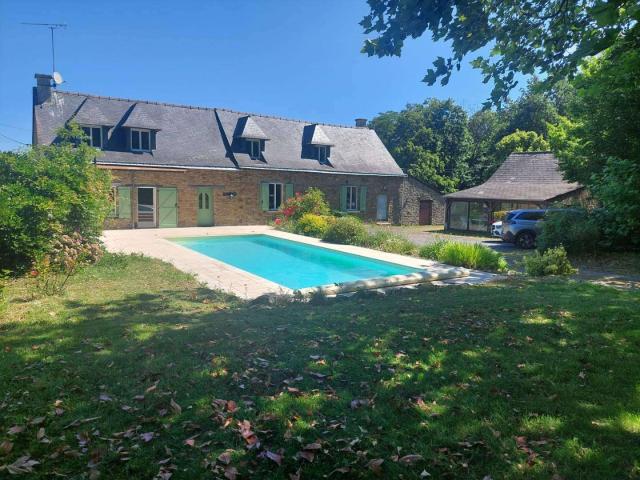 Vente maison 8 pièces Retiers 35