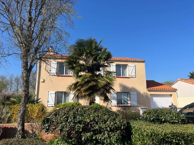 Vente maison 8 pièces Rezé 44